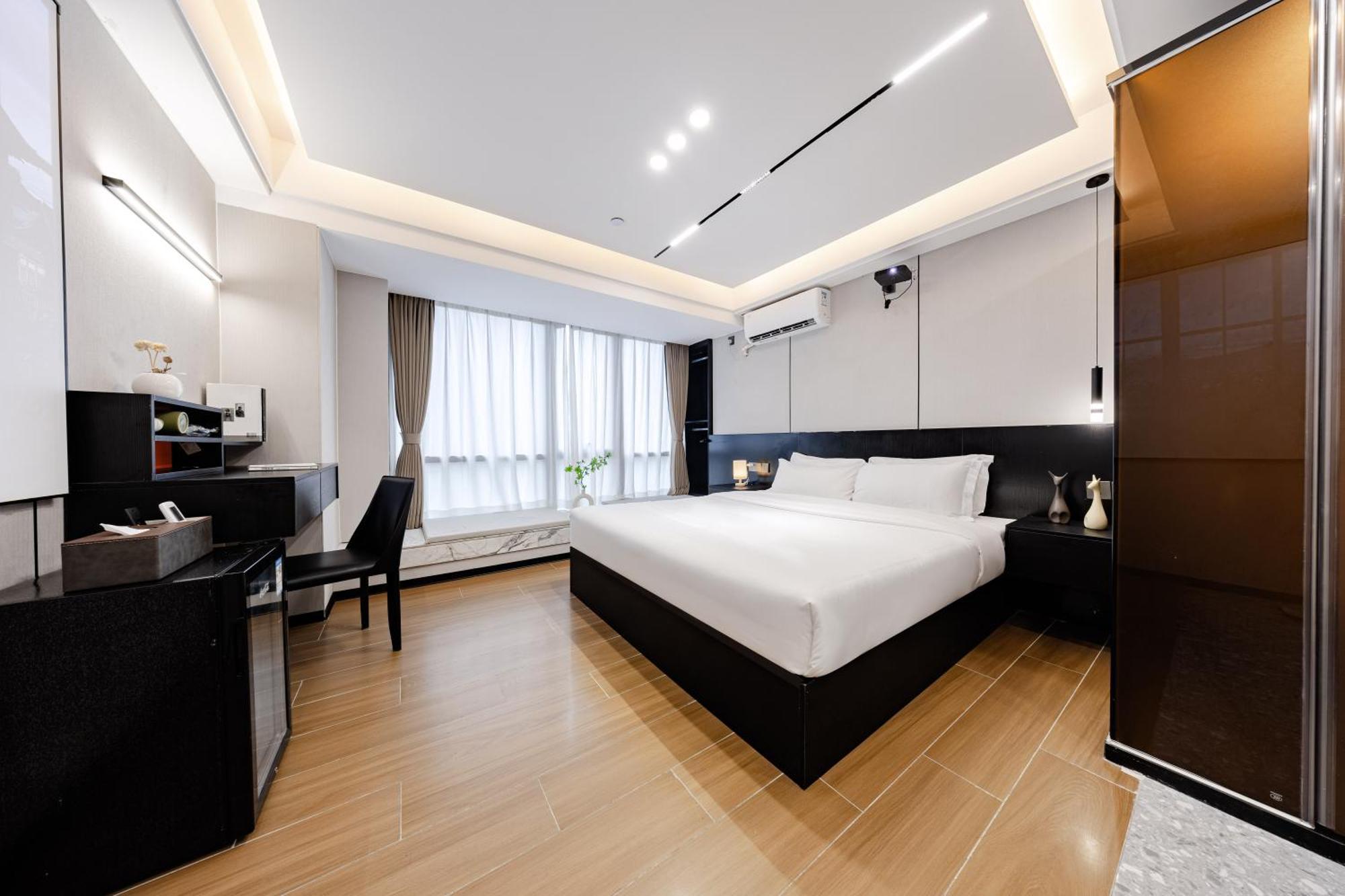 Yu Manju High-Floor Huge-Screen Audiovisual Hotel-Guangzhou Tower Zhujiang New Town Sports West Road Branch 외부 사진